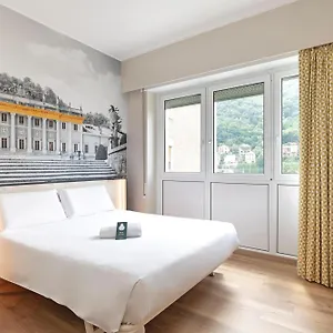 Center 3*, Como Italy