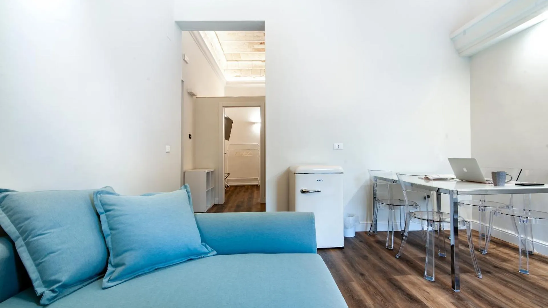 Vittoria Luxury House Bed & Breakfast Lecce 0*,  Italy